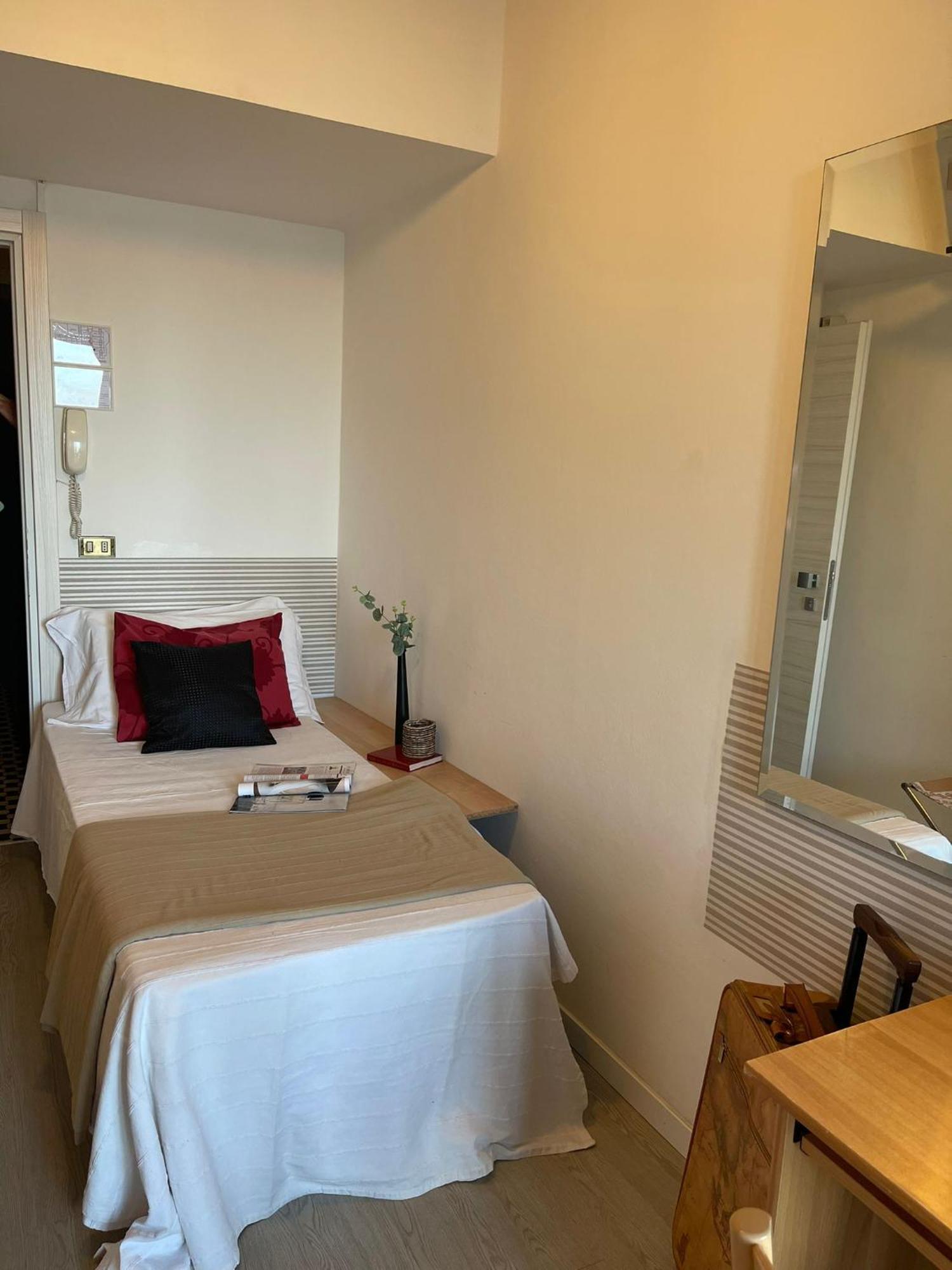 Hotel Ideal Rimini Eksteriør billede
