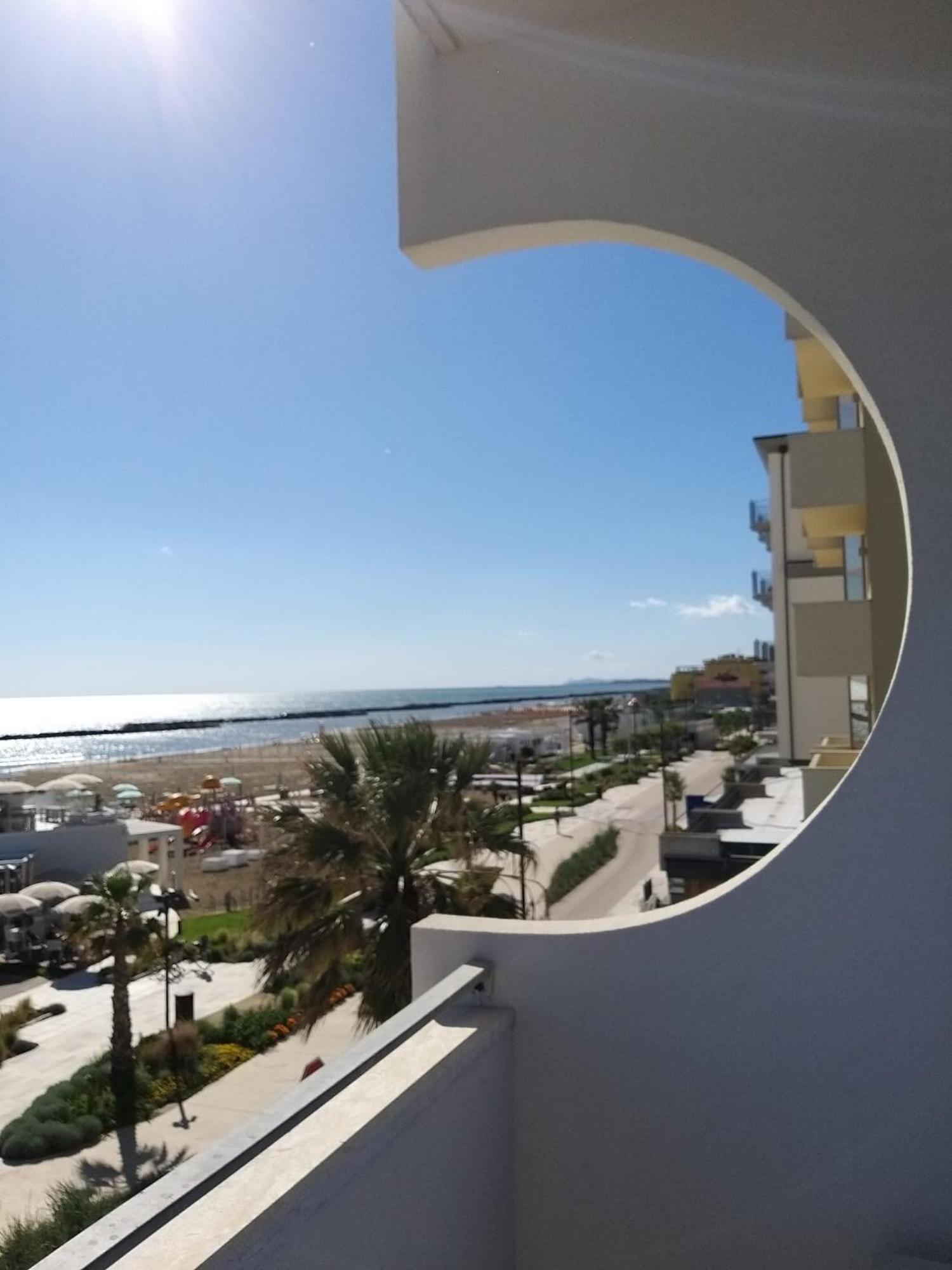 Hotel Ideal Rimini Eksteriør billede