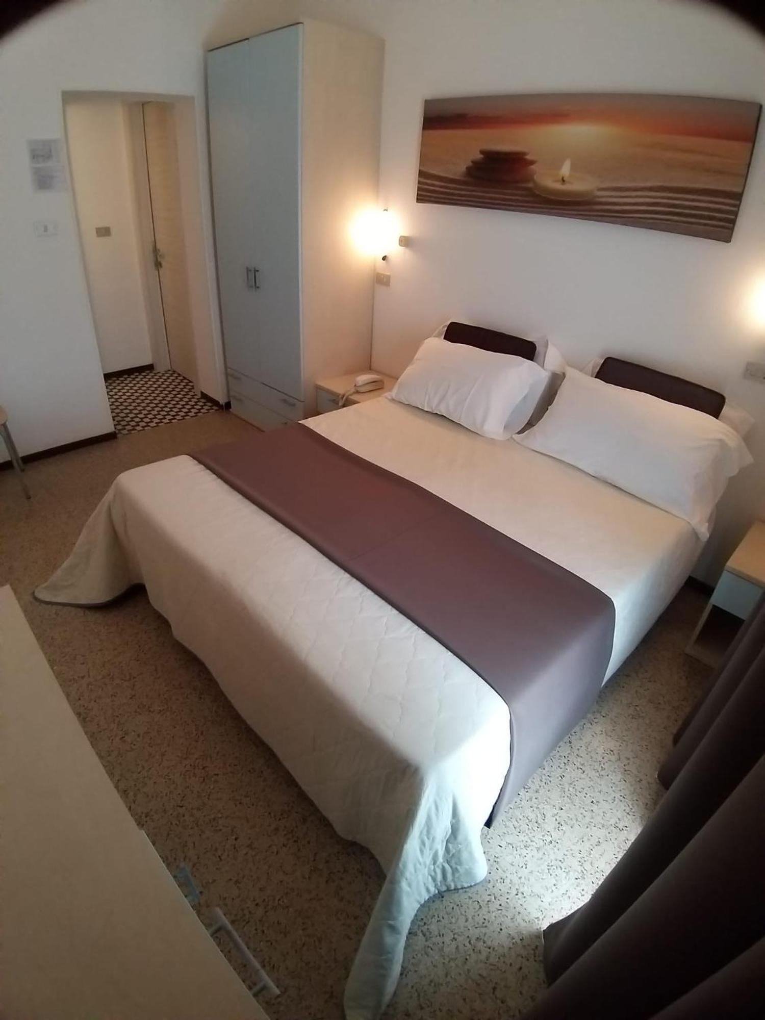 Hotel Ideal Rimini Eksteriør billede