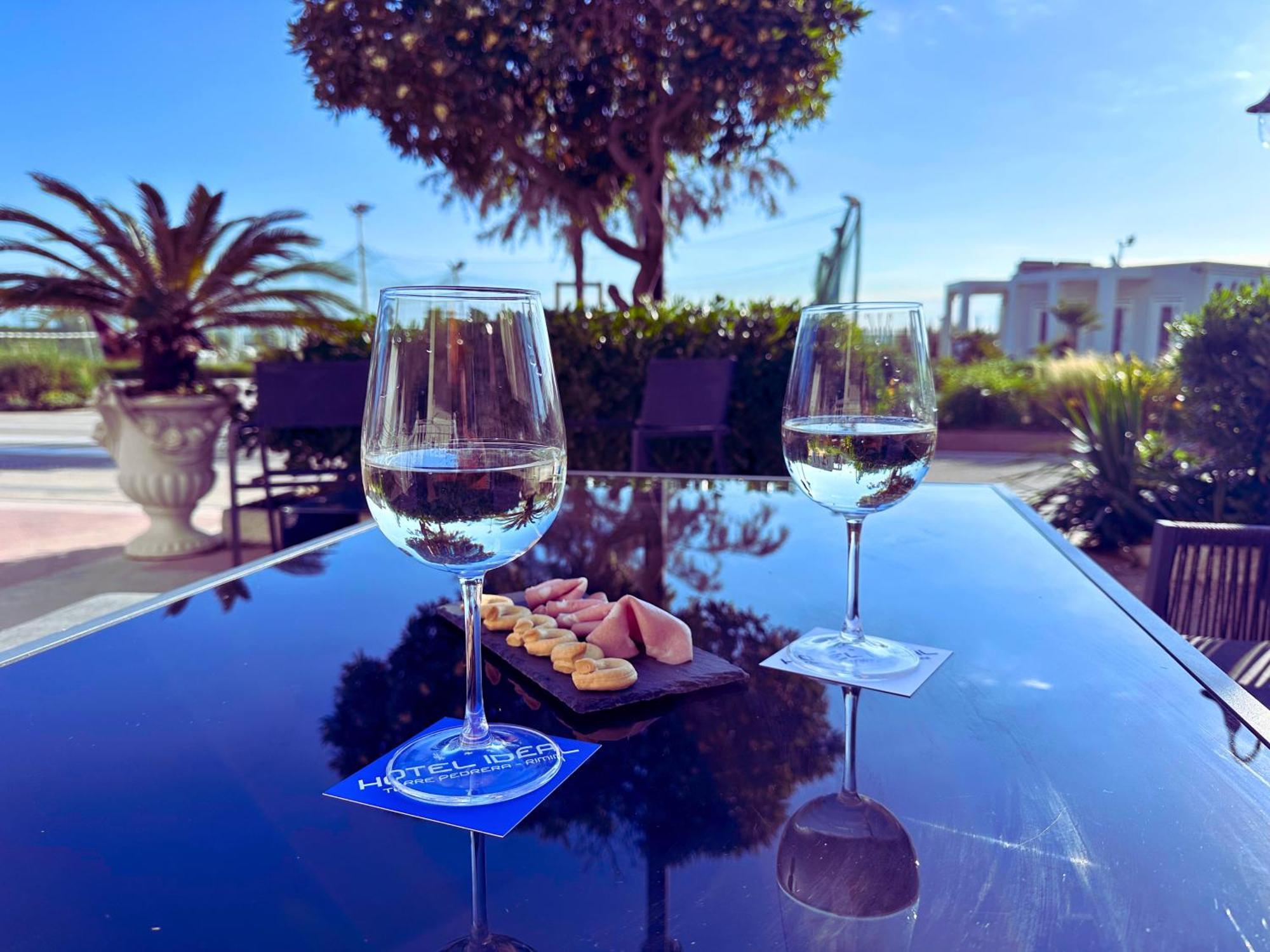 Hotel Ideal Rimini Eksteriør billede